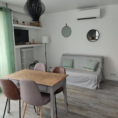 Appartement Climatise Avec Balcon,Wifi, Proche Remparts Avignon Exterior foto